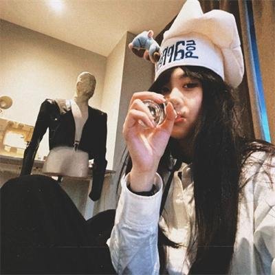 裴总别害怕我只图人不图你钱